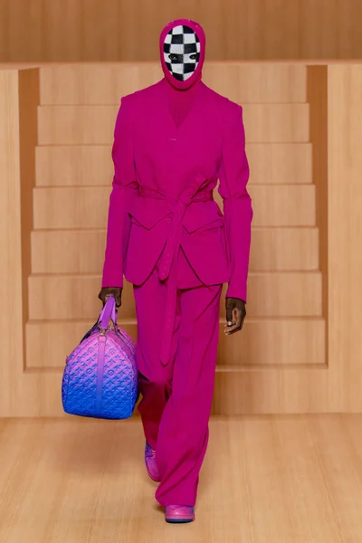 Look 36